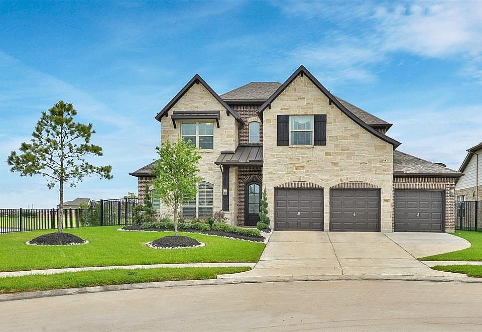 1st image of 9542 Flora Rock Ln