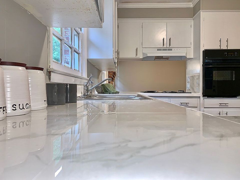 Spacious, Updated Kitchen