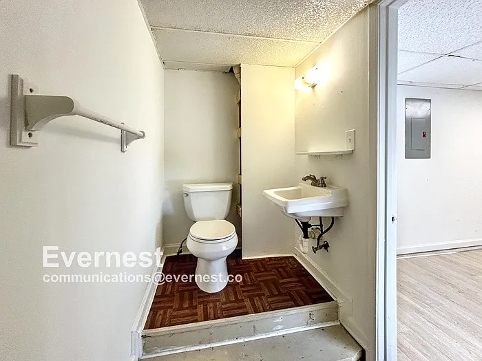 405 Revere Ct — Photo 34