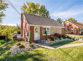 6332 Crestview Dr, South Park, PA