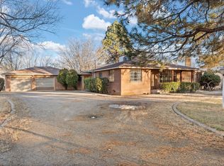 2750 Joe Sanchez Rd SW, Albuquerque, NM 87105