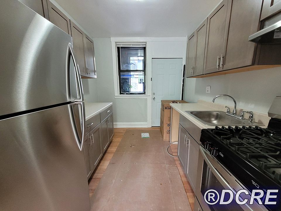 1st image of 1712 W Estes Ave #3100