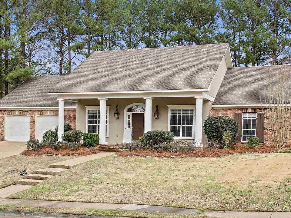 1st image of 132 Woodland Hills Blvd