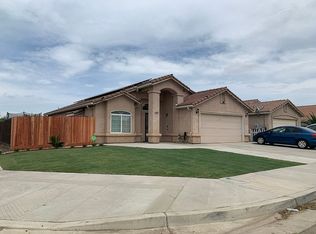 13484 Crocus Way, Armona, CA 93202