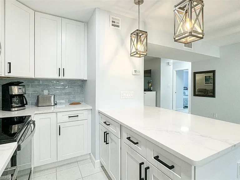 788 Park Shore Dr #D27 — Photo 21