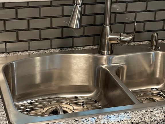 5th image of 298 Anderson Village Ln