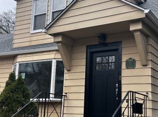 31 Peachtree Rd FLOOR 2, Maplewood, NJ 07040