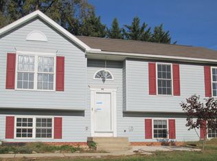 90 Amanda Dr, Smithsburg, MD 21783