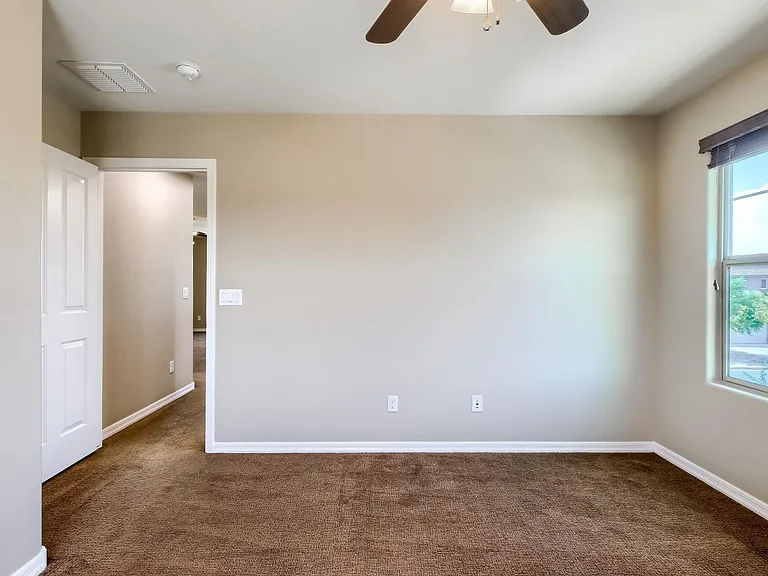 888 E Jacob St — Photo 24