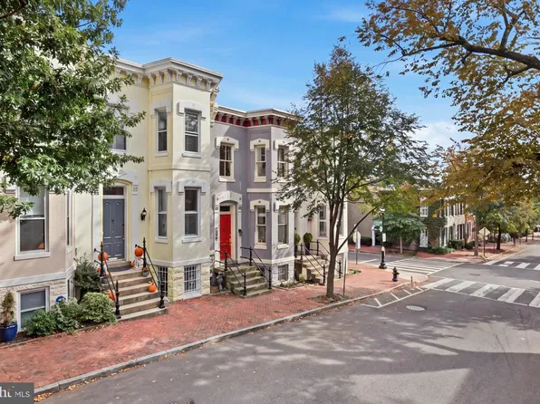 1231 30th St NW, Washington, DC 20007