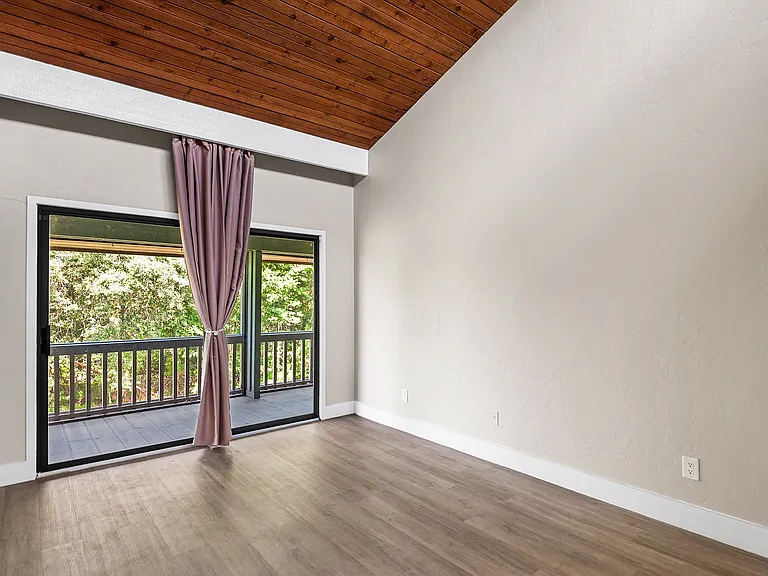4187 Abbey Ct — Photo 16