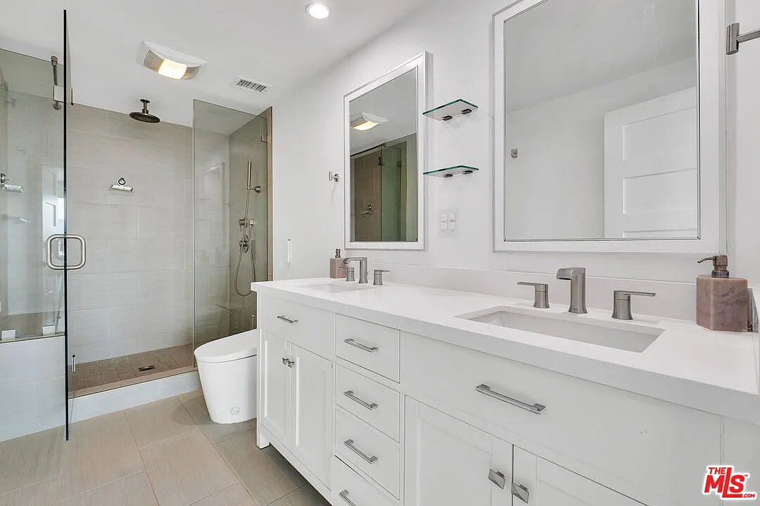 2 bed, 2.0 bath, 1550 sqft, $7,495 — Photo 4