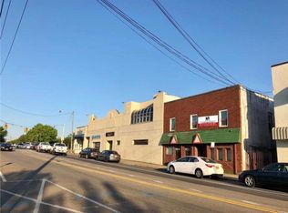 184 W Main St, Patchogue, NY 11772
