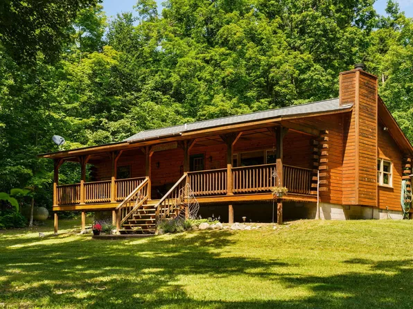 477 Sawyer Rd, Gaylord, MI 49735