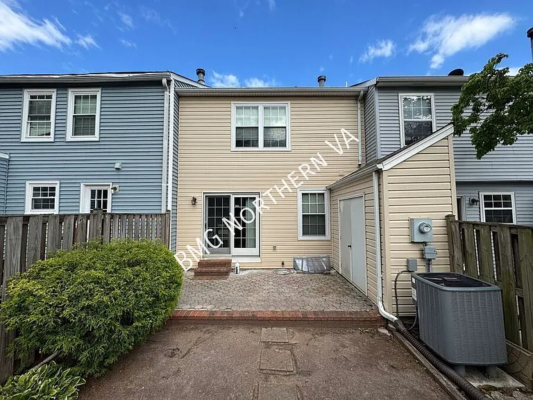 6118 Rocky Way Ct — Photo 24