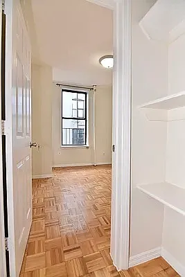 Rented by Bohemia Realty Group | media 12