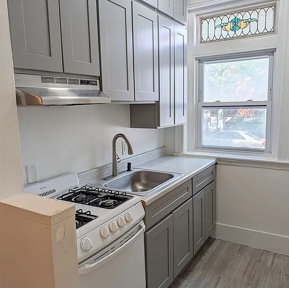 46 W Newton St #1 — Photo 4