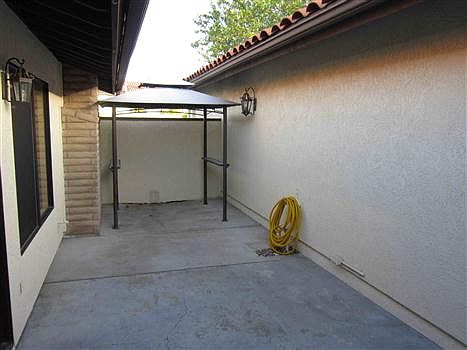 5th image of 3934 Mesa Circle Dr #A