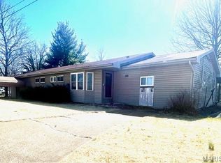 310 Pleasant Ave, Bland, MO 65014