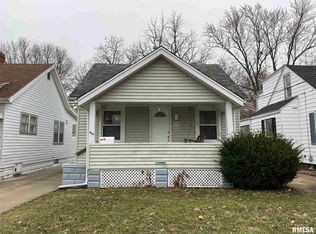820 E Gift Ave, Peoria, IL 61603