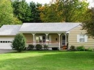 38 Manchonis Rd, Wilbraham, MA 01095