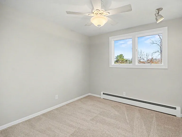 8841 Clark Rd — Photo 15