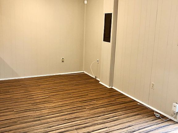 2nd image of 2242 Fort Pickens Ct #B