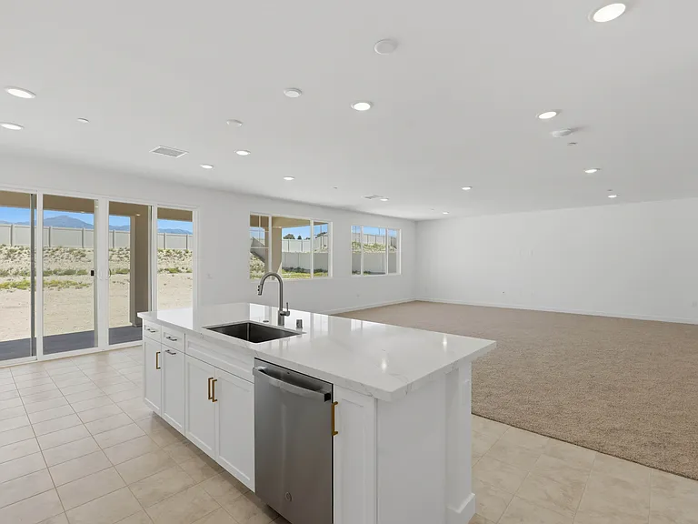 11647 Saddleback Dr — Photo 29