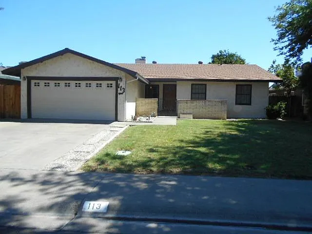 113 Midway Dr photo 1