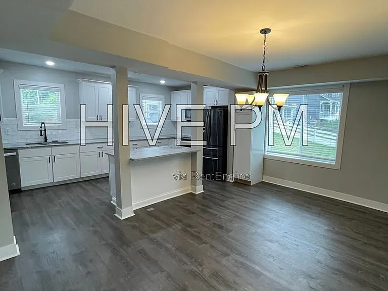 5735 Peabody Ave — Photo 5