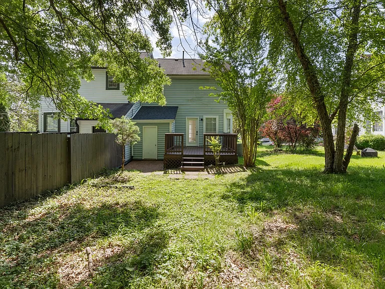 5721 Brentwood Meadows Cir — Photo 25