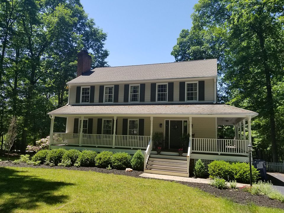1st image of 723 Lake Vista Dr