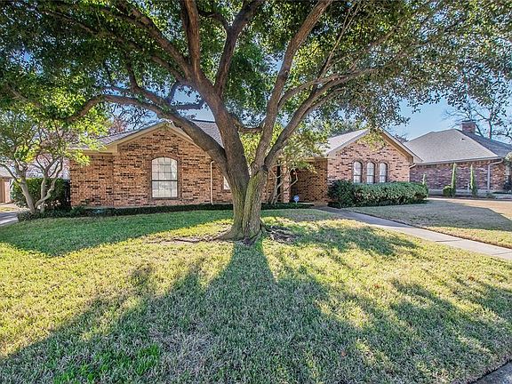 2nd image of 5604 Glacier Lake Dr