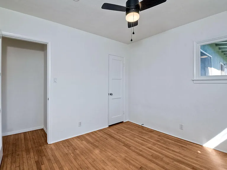 1611 S Myers St — Photo 12