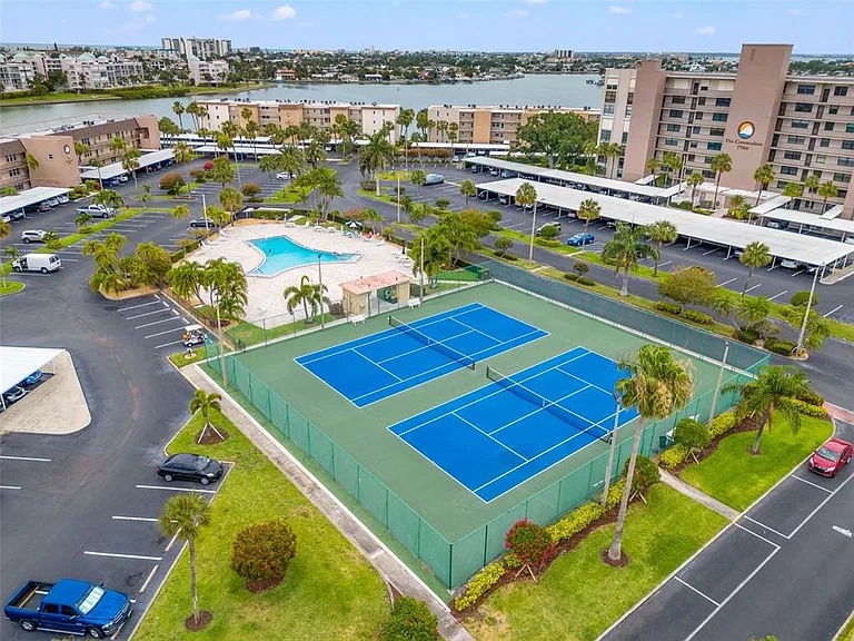 7540 Bay Island Dr S #160 — Photo 41