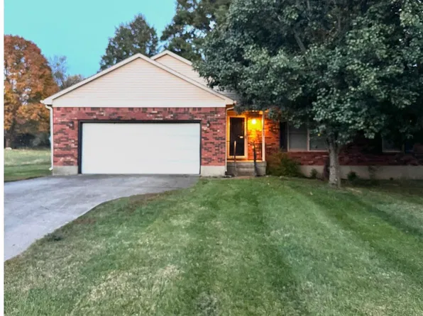 407 Garden Ct, Simpsonville, KY 40067