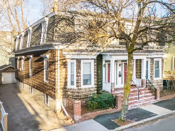 404 Putnam Ave, Cambridge, MA 02139
