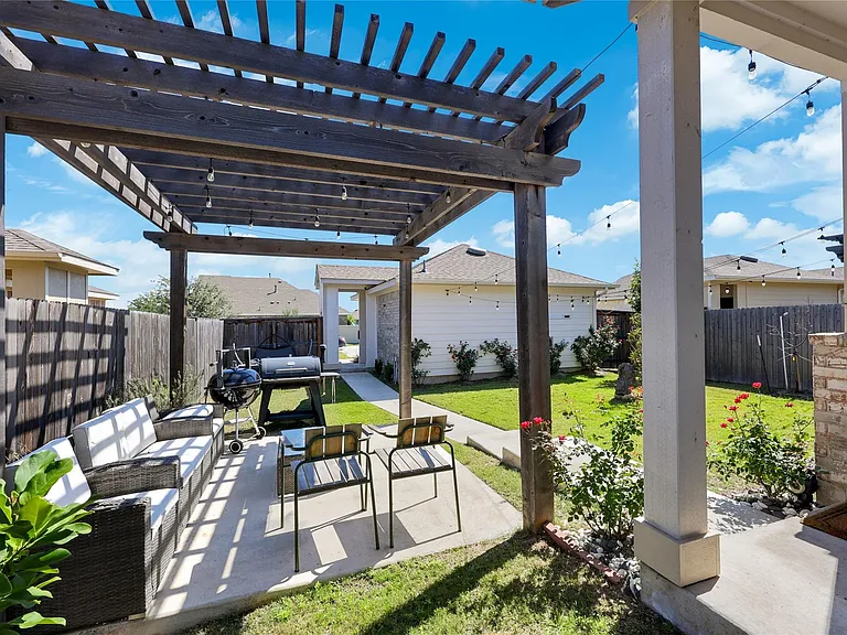6203 Principale Dr — Photo 30