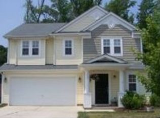 153 Georgetowne Dr, Clayton, NC 27520