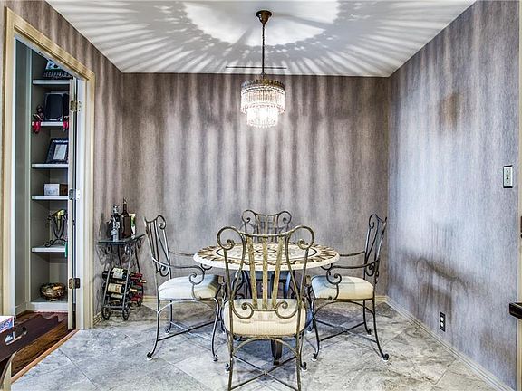3rd image of 3831 Turtle Creek Blvd APT 15C