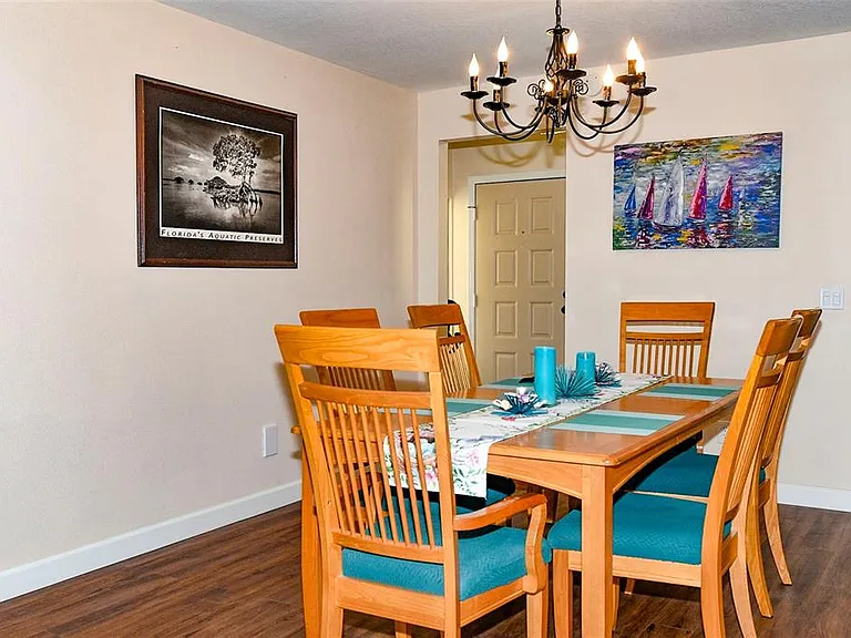 2225 Cypress Ct #2C — Photo 11
