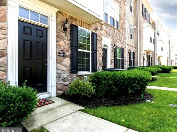 105 Franklin Cir, Somerdale, NJ 08083