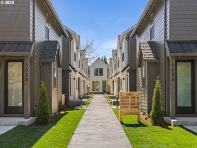 6016 NE Mason St #11, Portland, OR, 97218