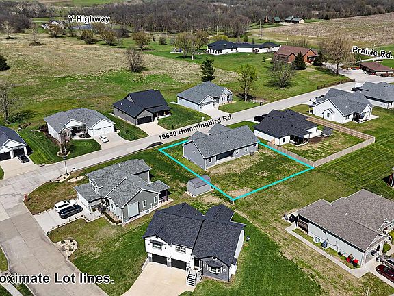 3rd image of 19640 Hummingbird Rd