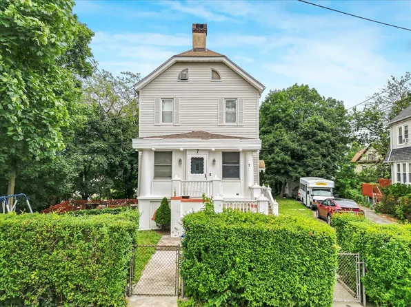 7 Wellesley Avenue, Yonkers, NY 10705