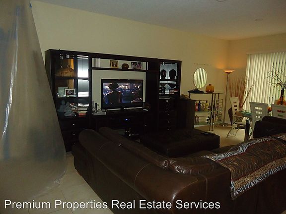 4th image of 1312 Coriander Dr