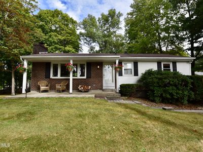 7 Marcel Road, Halfmoon, NY, 12065