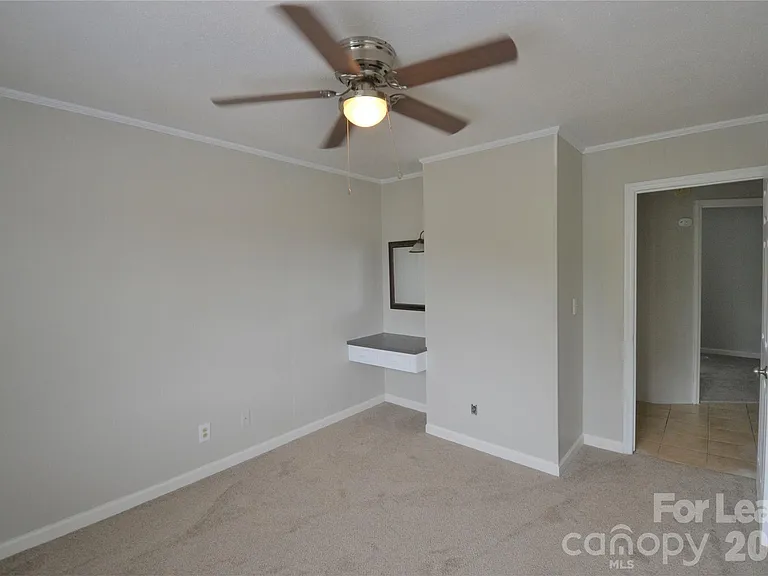 106 Durham Rd — Photo 15