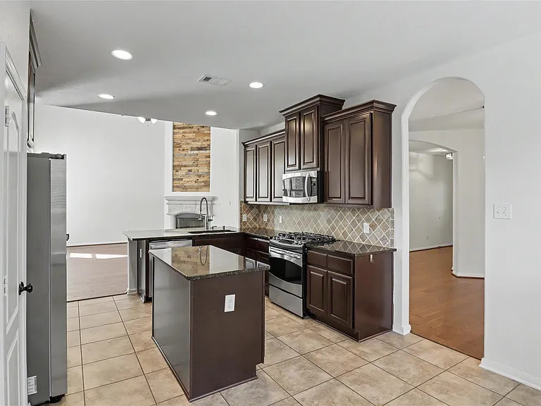 99 Sagamore Ridge Pl — Photo 22