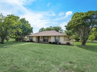 16925 Valley Vw, Forney, TX 75126